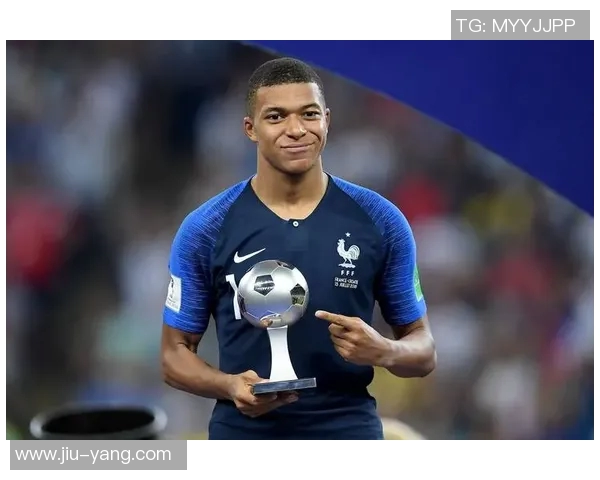 姆巴佩领衔法国队冲击世界杯冠军之路展现超凡实力与团队合作精神
