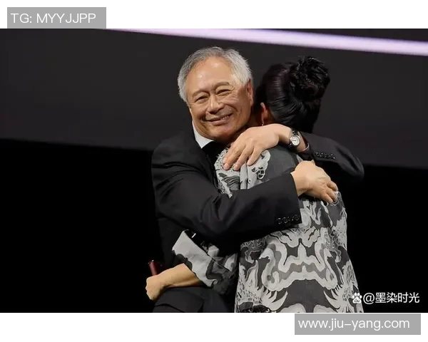 李安导演的艺术之路与电影魅力探讨：从东西方文化交融看其作品的深度与广度